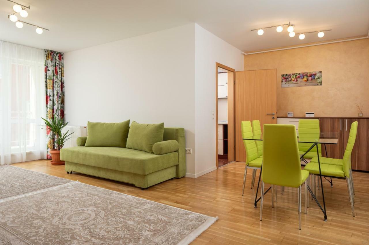 Brasov Holiday Apartments Luaran gambar